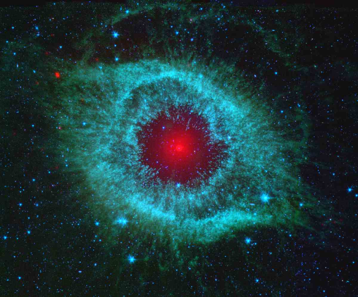 web-helix-nebula-11156